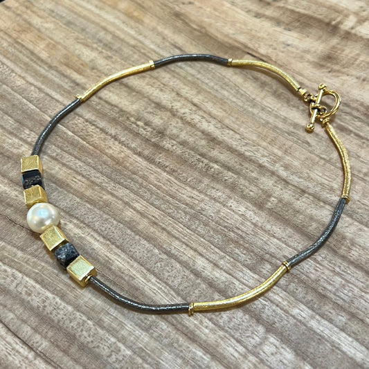 Necklace - 12.5mm Champagne South Sea and Black Tigereye