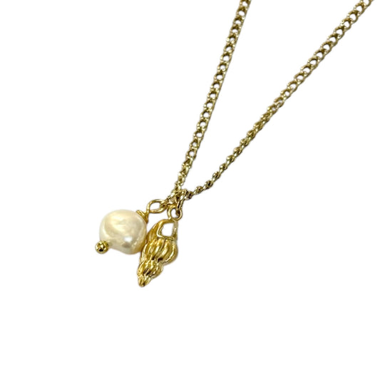 Necklace - 18ct Gold Plated Shell and Findings with Freshwater Pearl