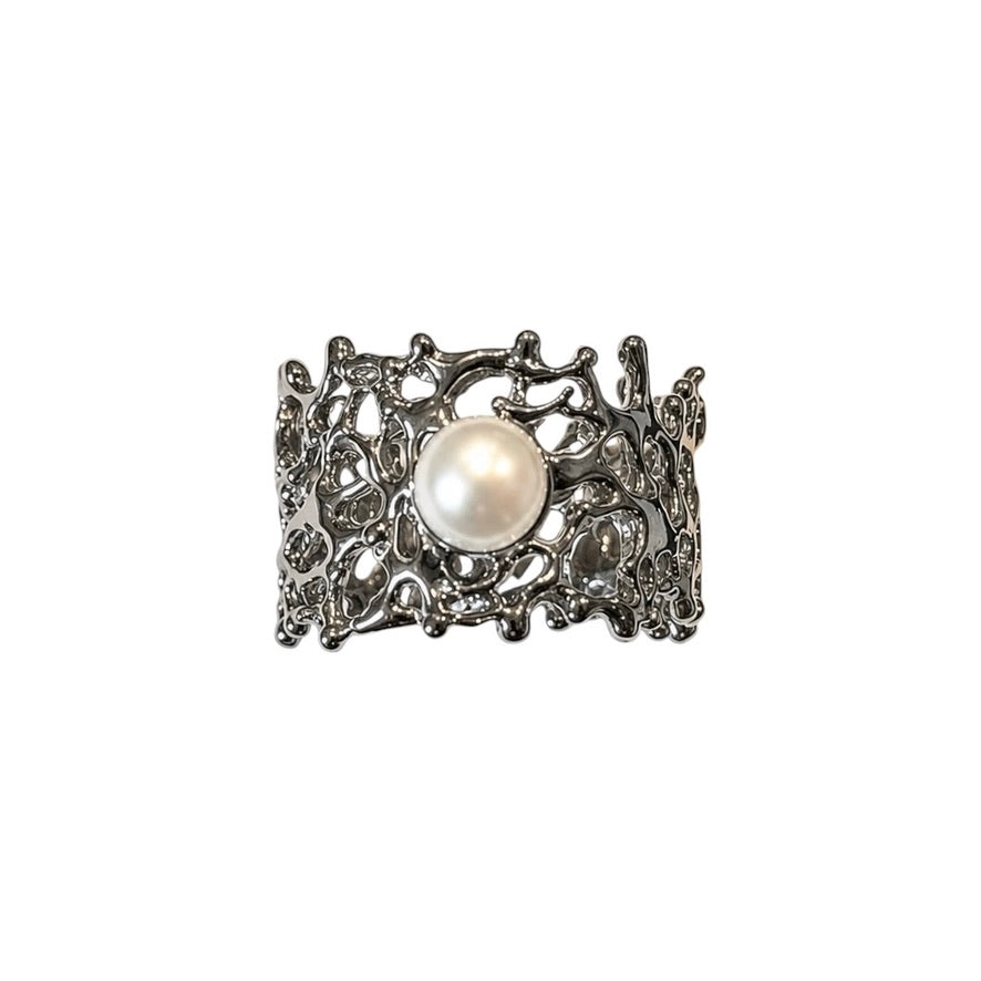 Ring - Fan of the Sea, Rhodium Finish with White Freshwater Pearl