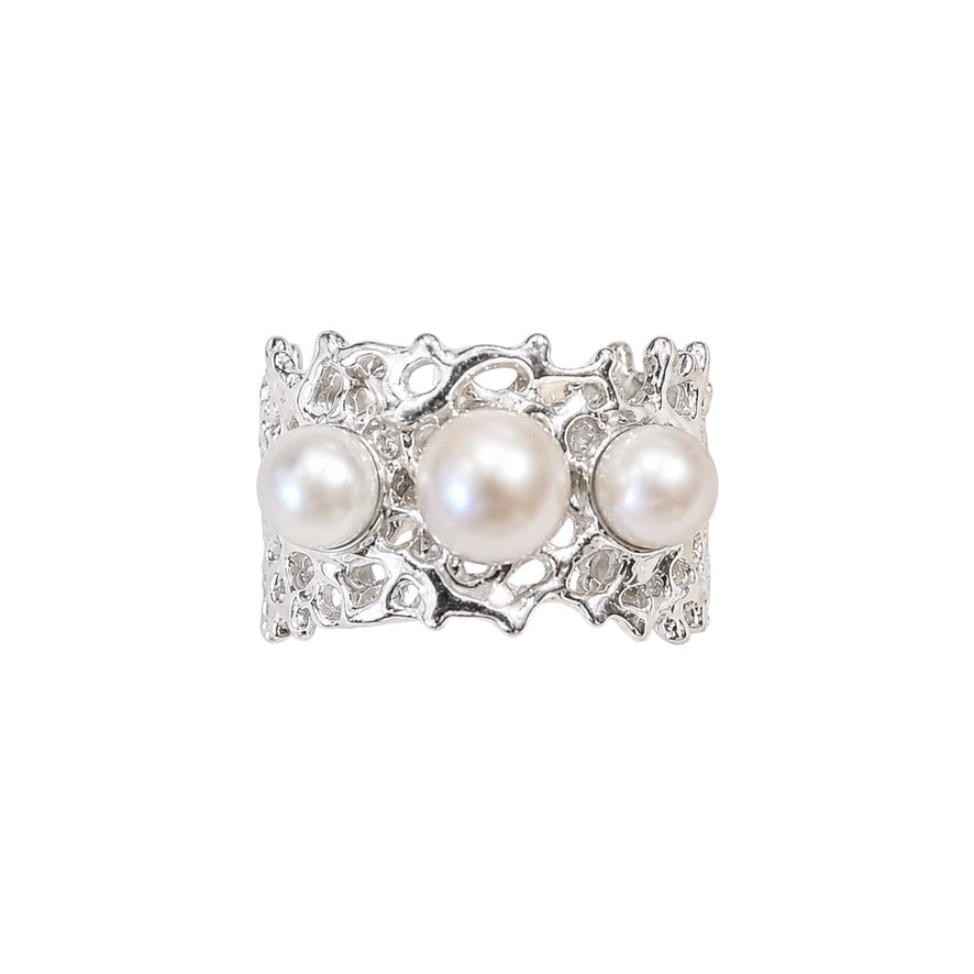 Ring - Fan of the Sea, Silver with 3 Freshwater Pearls