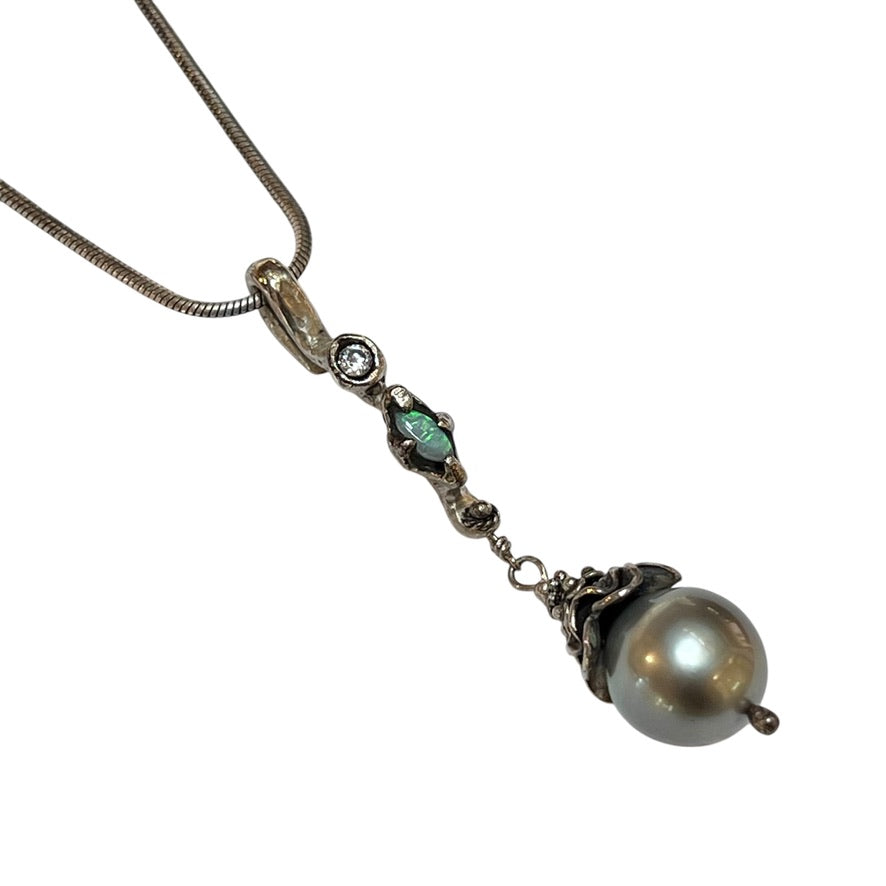 Necklace - Opal and Tahitian Pearl
