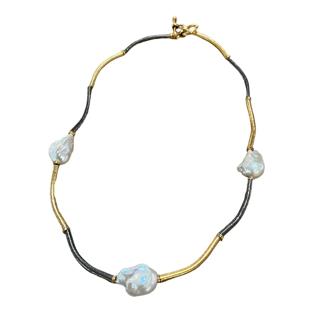 Necklace - 3 Freshwater Baroque Pearls