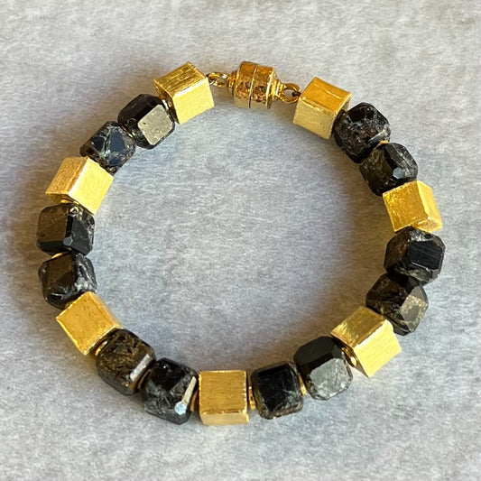 Bracelet - Black Tiger Eye Cubes