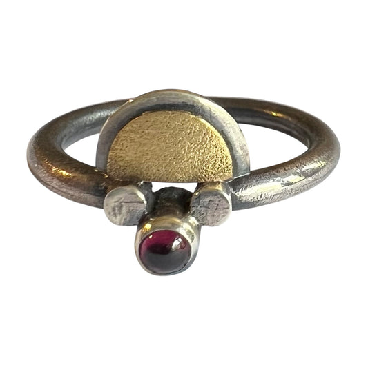Ring - Garnet Thin Band