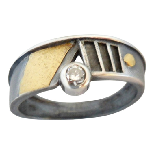 Ring - Geometric Patterns with Cubic Zirconia