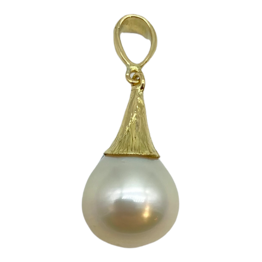 Pendant - South Seas Pearl Golden Hue