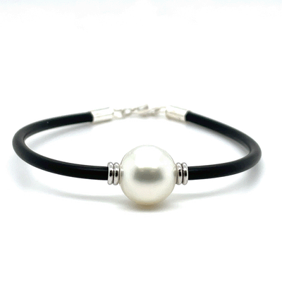 Bracelet - 9-10mm Australian South Sea Cultured Pearl on 18cm Neoprene 2mm