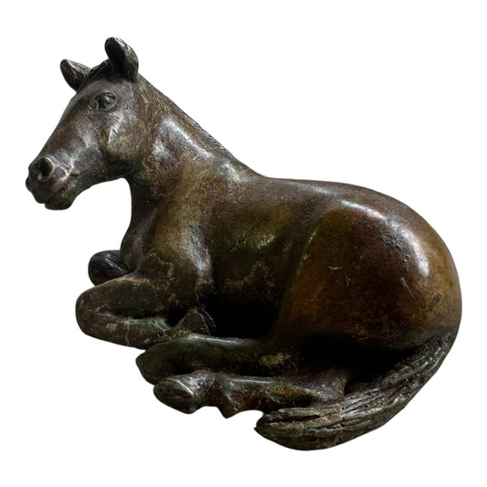 Horse Sitting 2 of 50