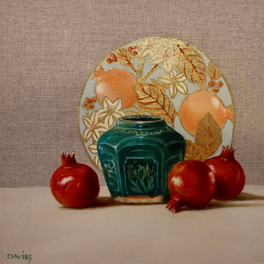 Malaccan Green Ginger Jar - Gold Embellished