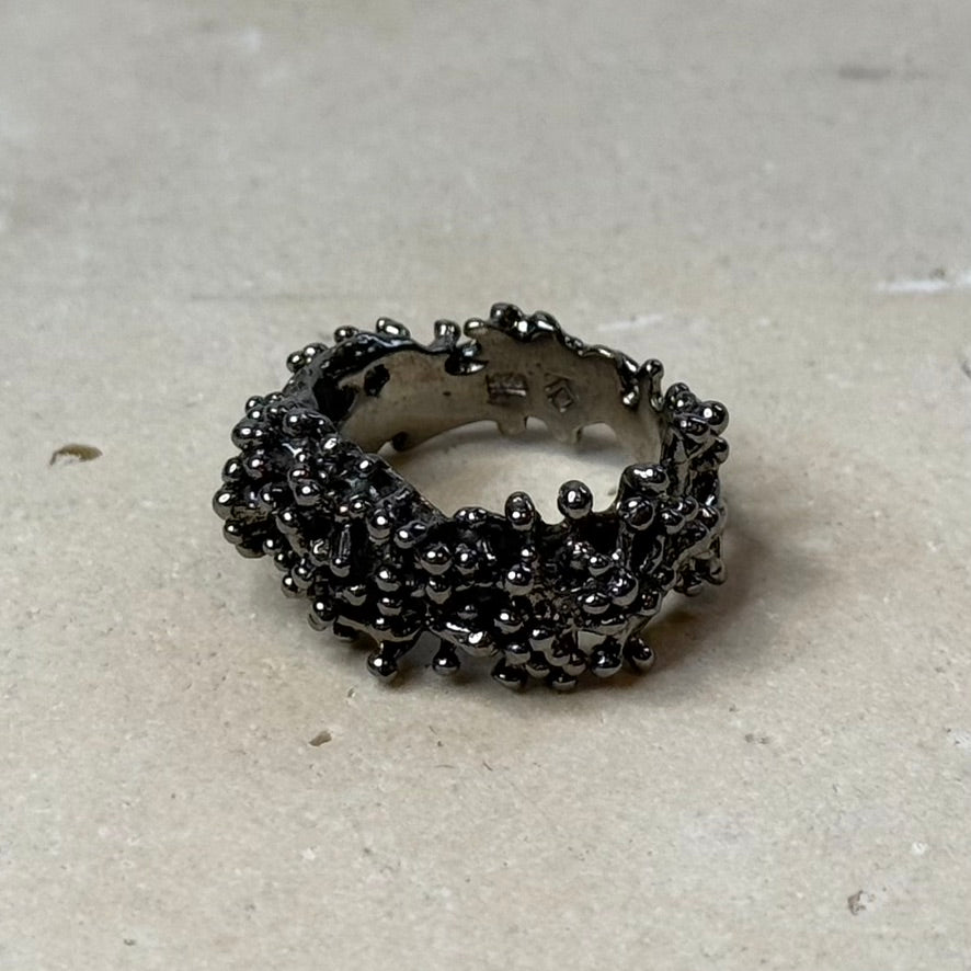 Ring - Anemone, Rhodium