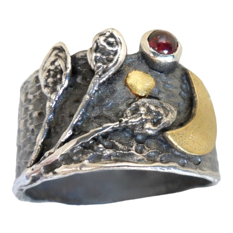 Ring - Three Grasses Garnet