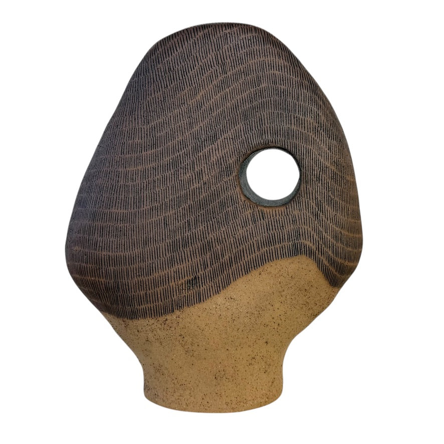 Where the Lines Settle