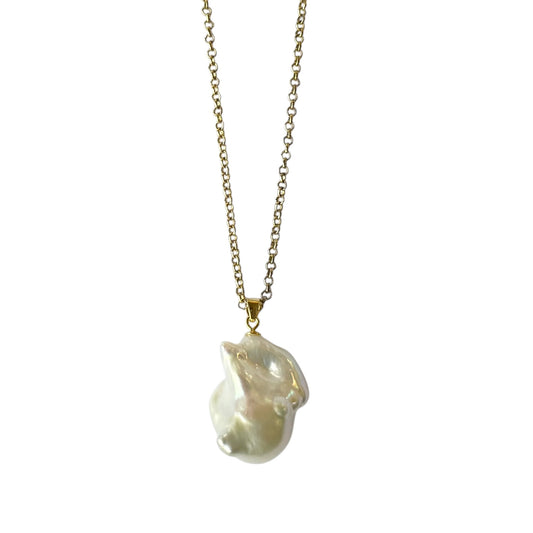 Necklace - Baroque Pearl on Gold Plated Chain