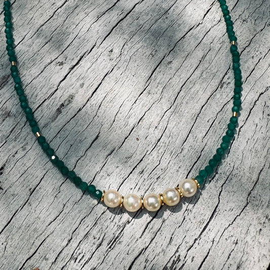 Necklace - Freshwater Pearls with Green Onyx