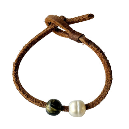 Bracelet - 13.5mm South Sea Broome Pearl and Horn Bead
