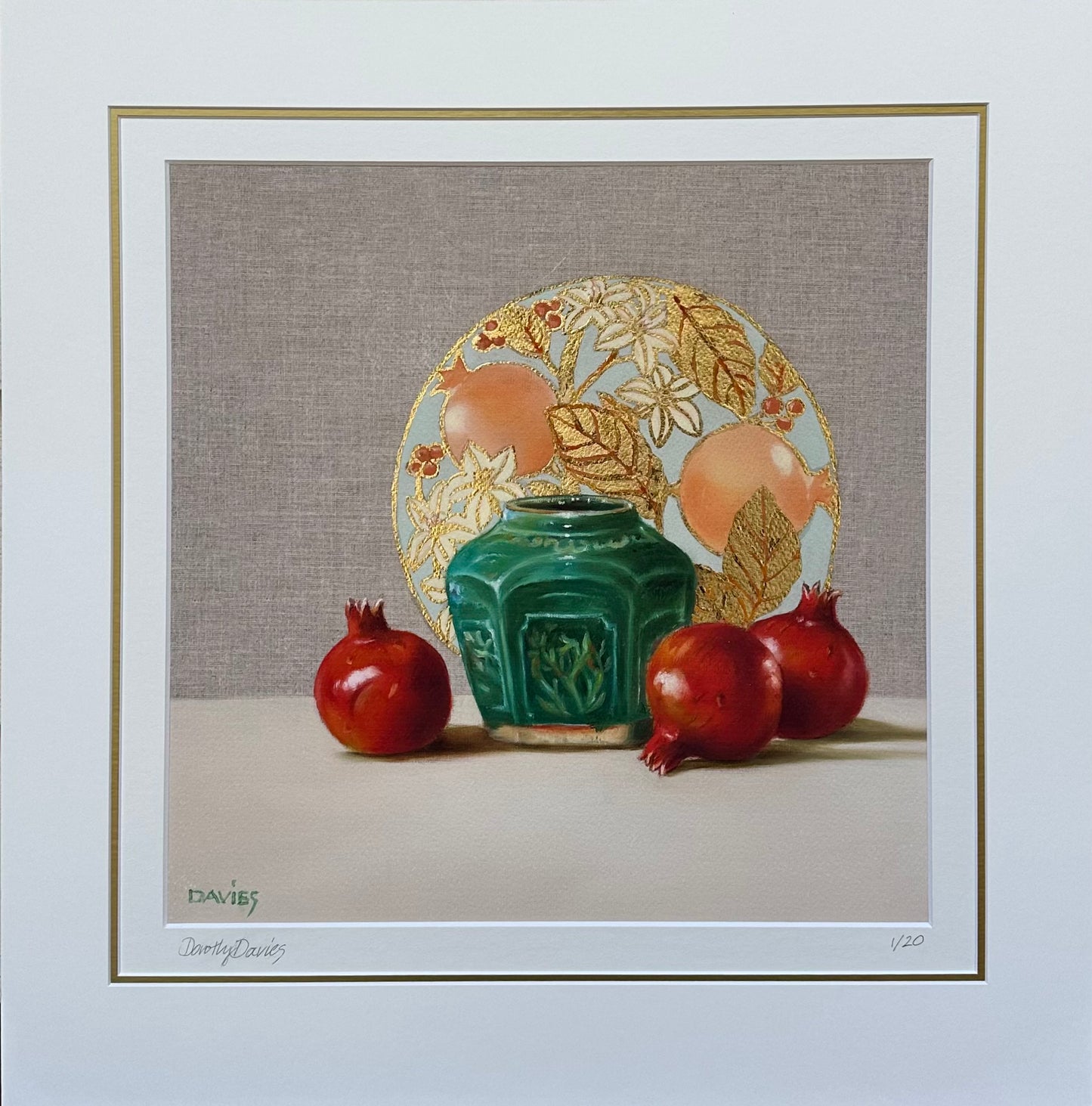 Malaccan Green Ginger Jar - Gold Embellished