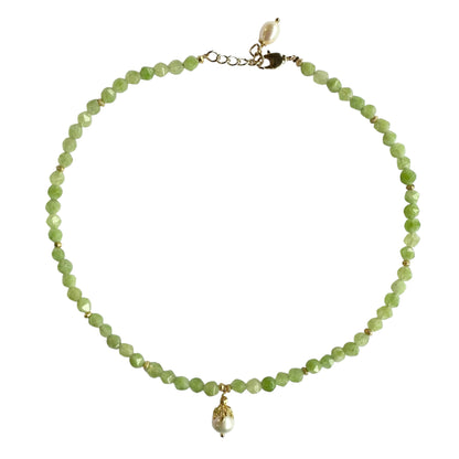 Necklace - Fresh Water Pearls & Green Peridot