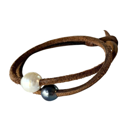 Bracelet - 13.5mm South Sea Champagne Pearl and 12mm Tahitian Pearl