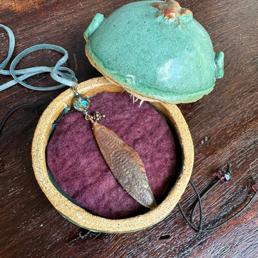Winged Coppered Cicada with  Turquoise Lace, includes Ceramic Case