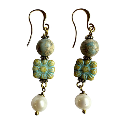 Earrings - Freshwater Pearls (Round) with Chez Glass Beads