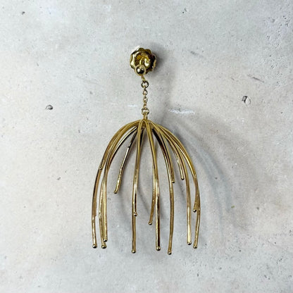 Earring - Anemone Runway, Single Medium, Gold Finish