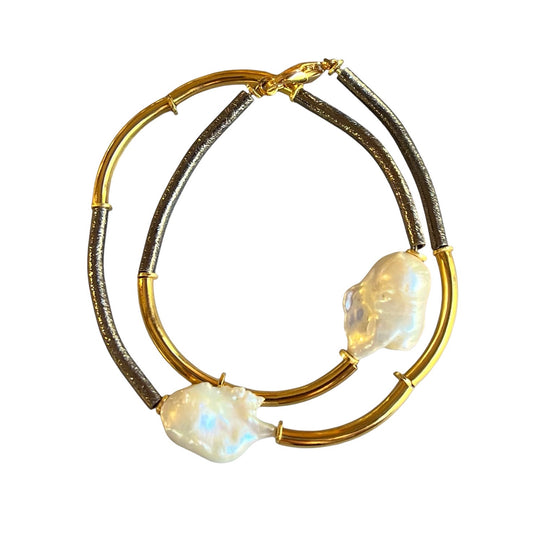 Bracelet - 2 Baroque Pearls