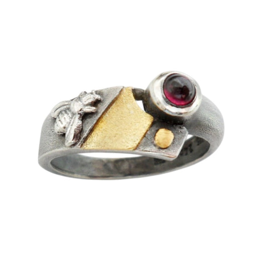 Ring - September Bee, Garnet