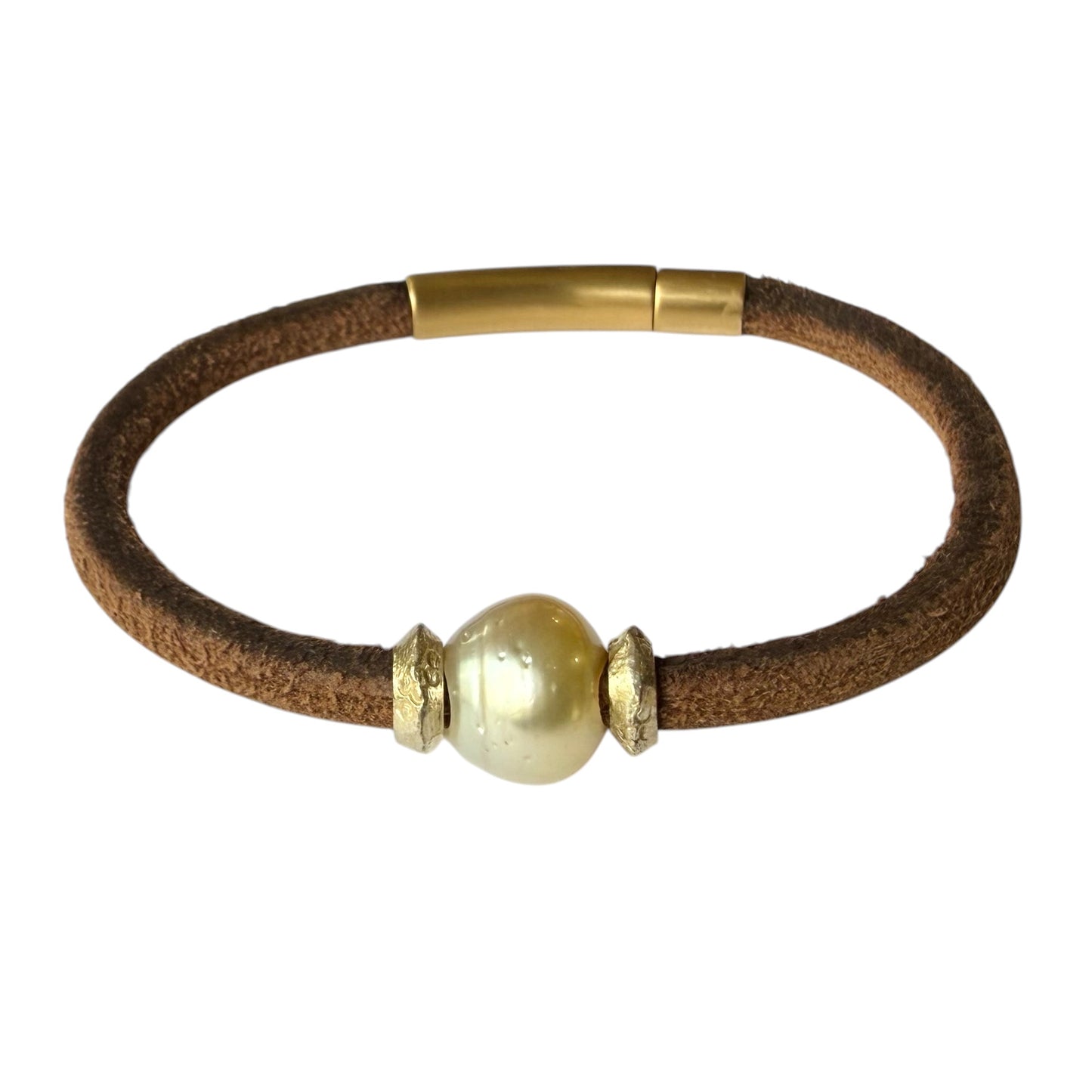 Bracelet - 13.5mm South Sea Champagne Pearl on Brown Leather