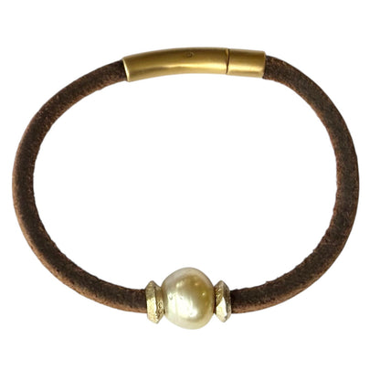 Bracelet - 13.5mm South Sea Champagne Pearl on Brown Leather