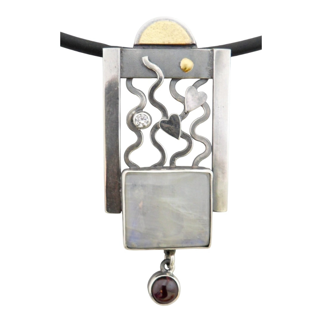 Pendant - Heart Strings