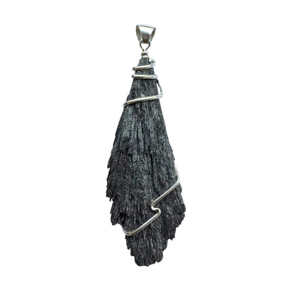 Pendant - Black Kyanite