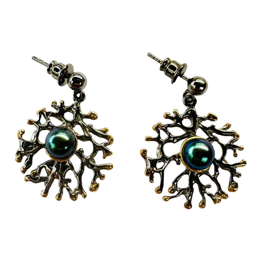 Earrings - Fan of the Sea with Black Rhodium finish and Freshwater Pearls