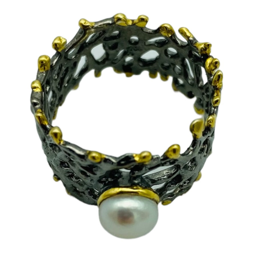 Ring - Fan of the Sea, 1Rhodium, Yellow Gold Accents, Freshwater Pearl
