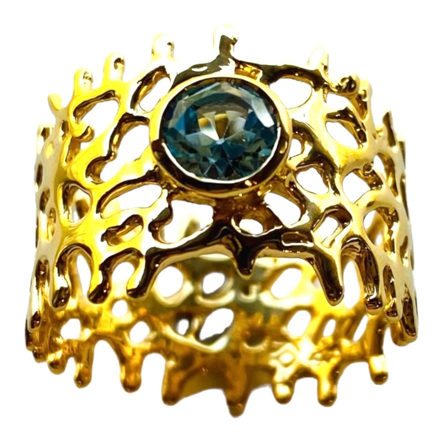 Ring - Fan of the Sea, 18kt Gold, Blue Topaz