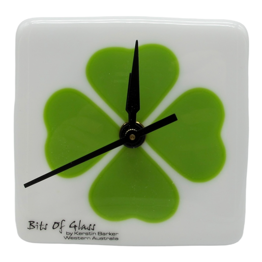 Desk clock Clover Green