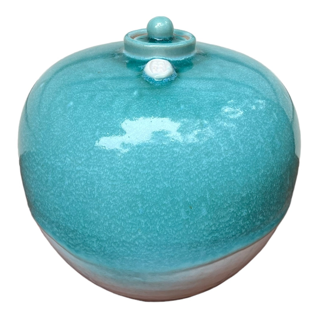 Jade Lidded Vessel