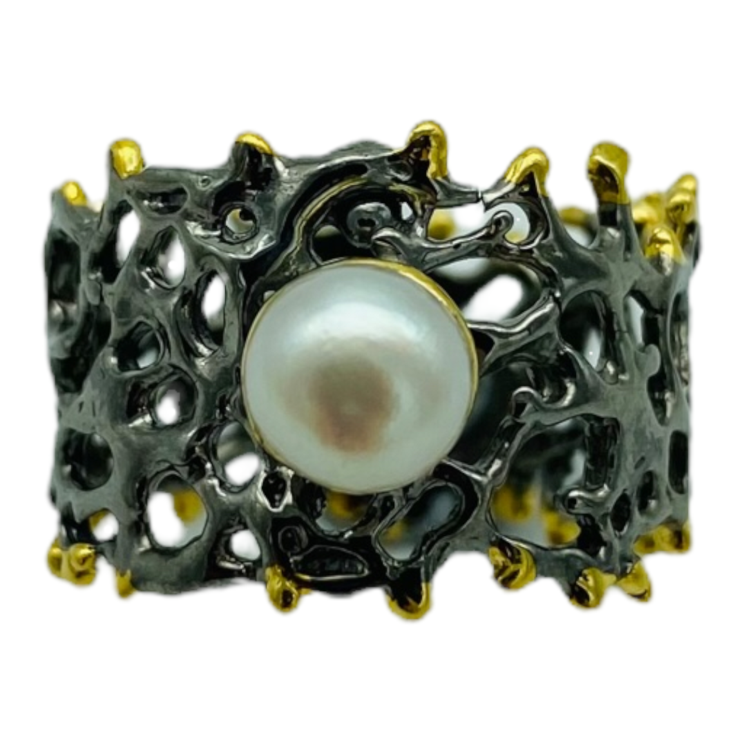 Ring - Fan of the Sea, 1Rhodium, Yellow Gold Accents, Freshwater Pearl