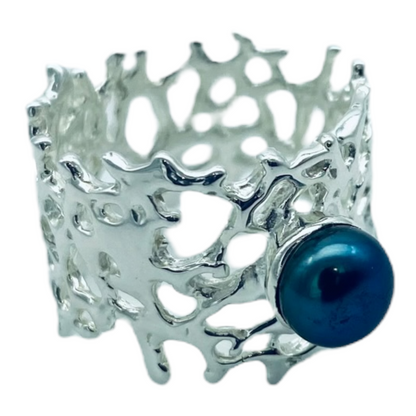 Ring - Fan of the Sea,  Black Pearl