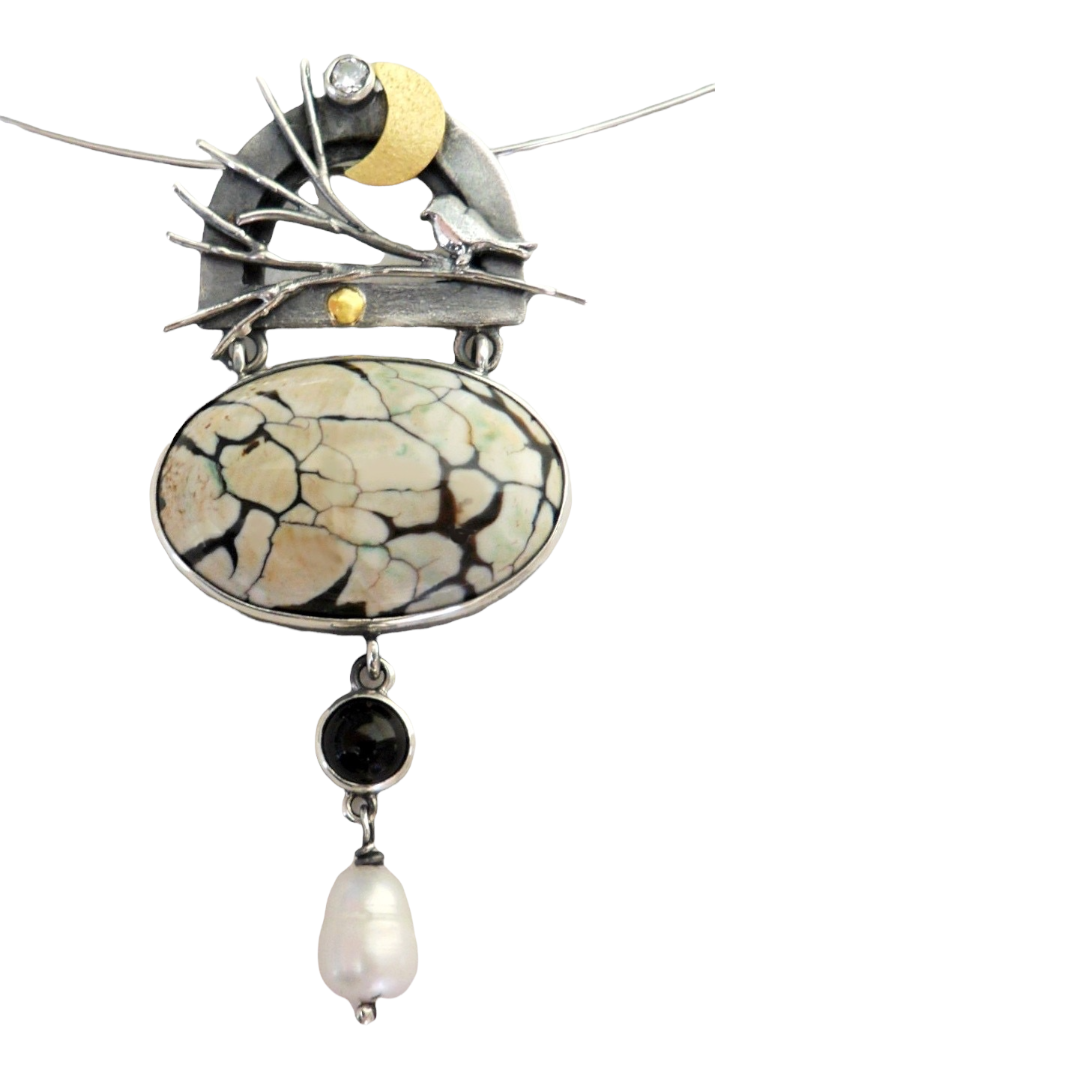 Pendant - Bird of the Midnight Moment