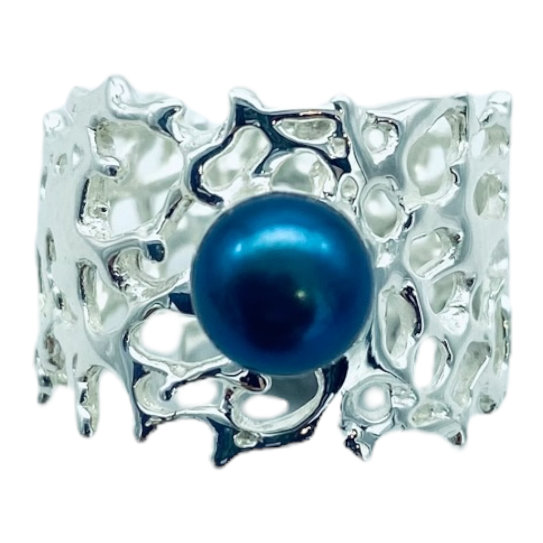 Ring - Fan of the Sea,  Black Pearl