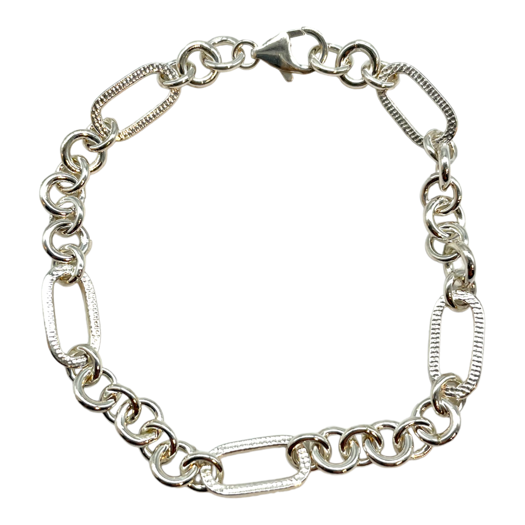 Bracelet, Toss