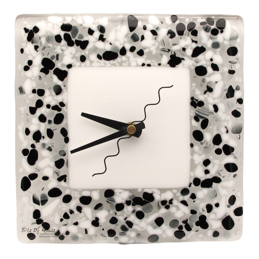 Desk Clock, Monochrome Spots